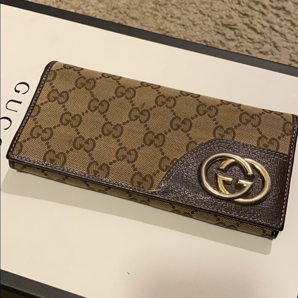 Gucci GG Long Wallet